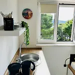 شقة Mirno More, روغوزنيكا