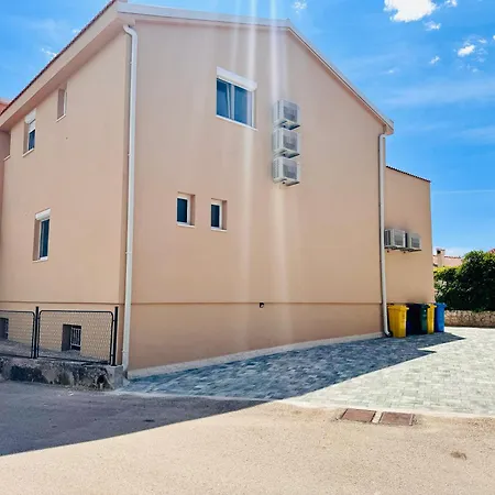 Apartment Mirno More, Rogoznica (Sibenik-Knin)