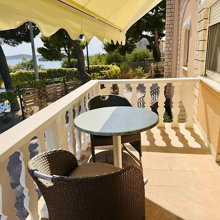 Mirno More, Apartment Rogoznica (Sibenik-Knin)